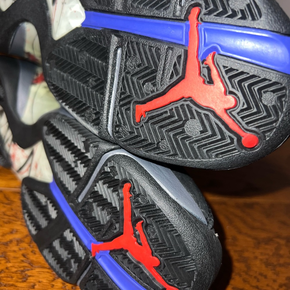 Jordan 8 Retro Playoffs (2013) Size 8 Men’s